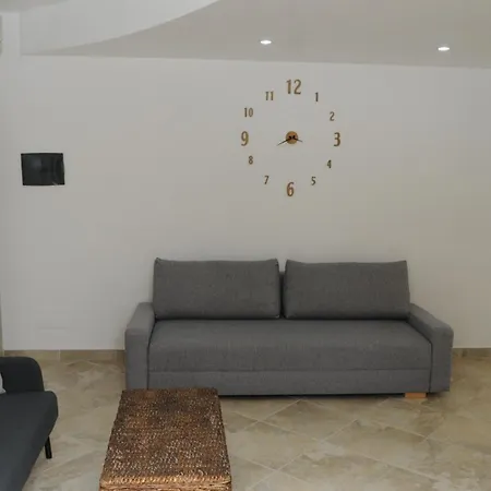 Ddn House Apartment