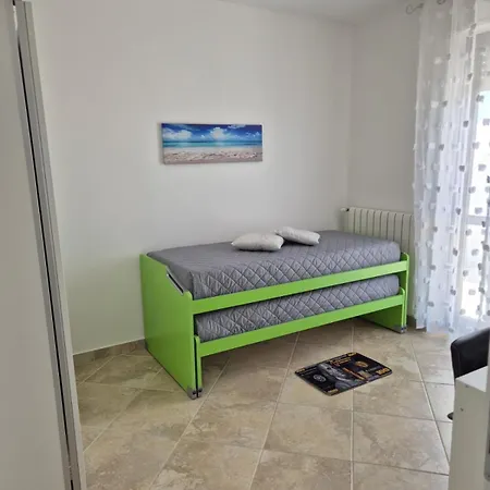 Ddn House Macchie (Bari)