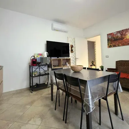 Apartamento Apt-large Private Terrace - Sleeps 6 - Close To Bari Airport - Spacious And Relaxing-ddn House Macchie (Bari)